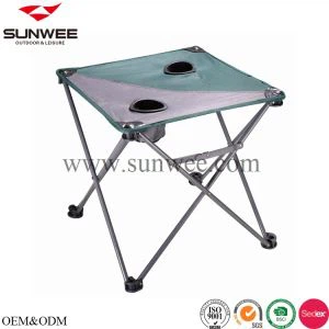 컵홀더가 포함된 접이식 캠핑 테이블